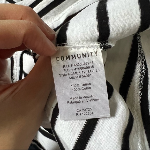 ARITZIA striped shirt (XS) - Picture 5 of 6
